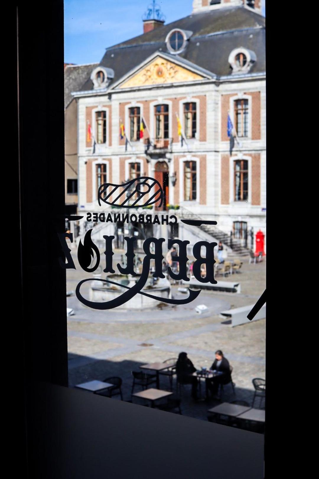 Les Gites De Huy - 3 Gites Dans Le Centre De Huy Exteriér fotografie